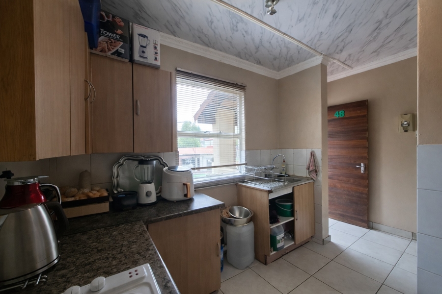 2 Bedroom Property for Sale in Safari Gardens North West